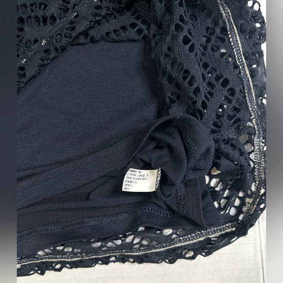 Banana Republic Sleeveless Top True Navy Double Layer Lace Clasp Neck Closure L - Picture 3 of 7